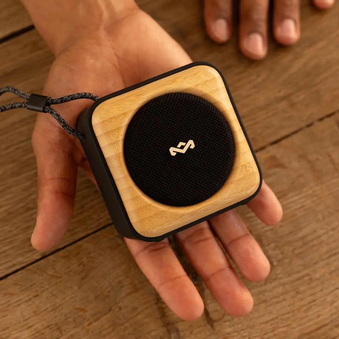 House of Marley Roots EM-JA022-SB Bluetooth Speaker - Zwart