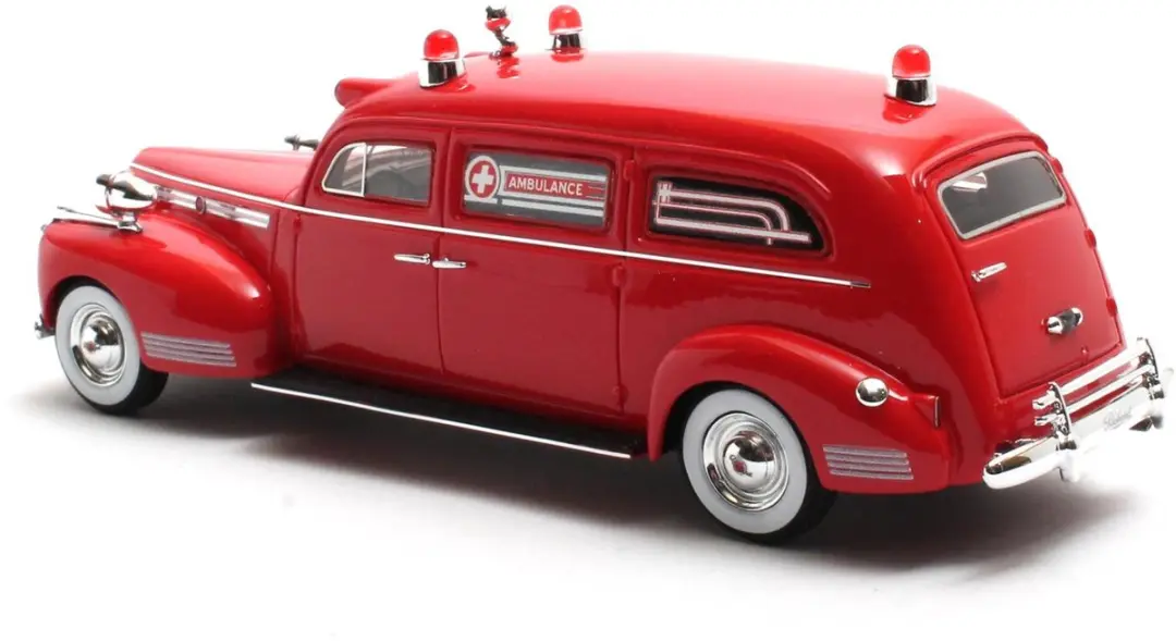 Matrix Henney-Packard Ambulance 1941 1:43 - Rood