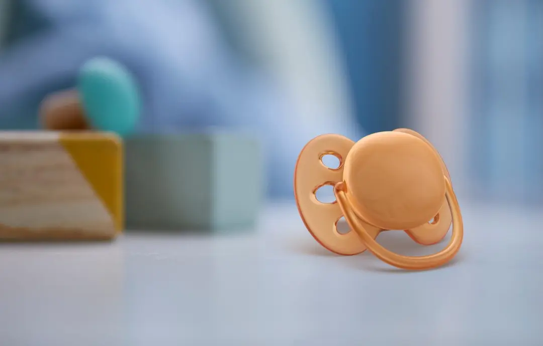 Philips Avent Ultra Soft SCF091/43 Fopspeen - 2 Stuks - Paars/Bruin