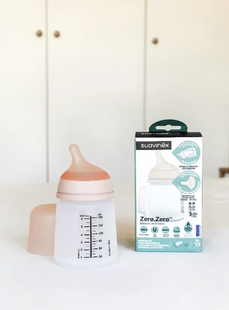 Suavinex Zero.Zero Anti-Colic Zuigfles 180ml - Transparant/Zalmroze