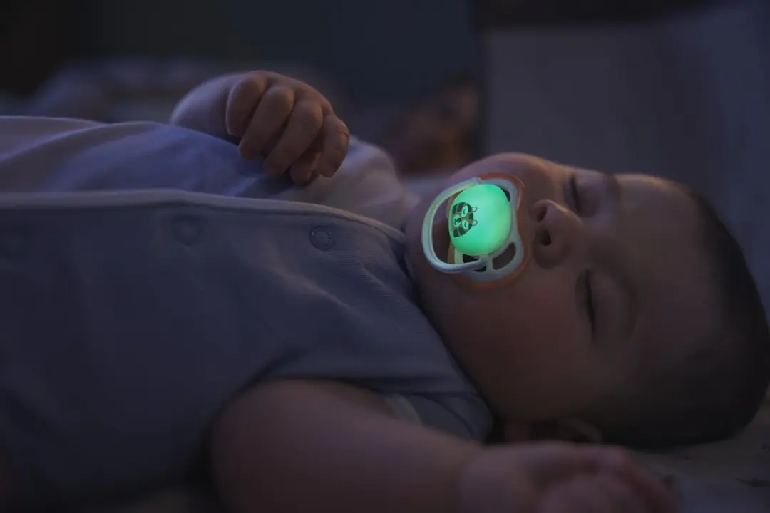 Philips Avent Ultra Air Day & Night SCF349/56 Fopspenen - 4 Stuks - Blauw/Geel - afbeelding 6 van 6