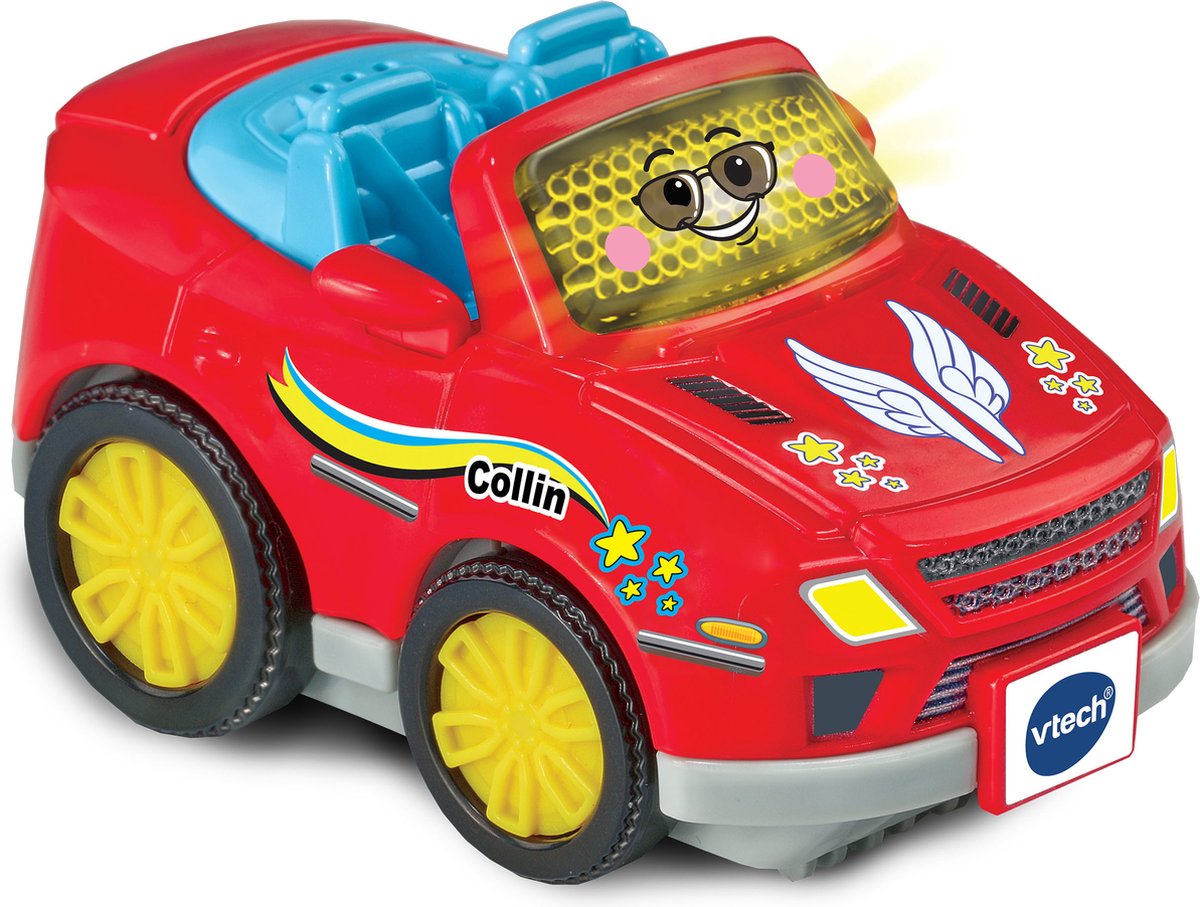 Druk op de knipperende gezicht-toets om geluidseffecten, vrolijke zinnetjes en gezongen liedjes te horen. Open de kofferbak voor grappige reacties en steel de show met Collin Cabrio