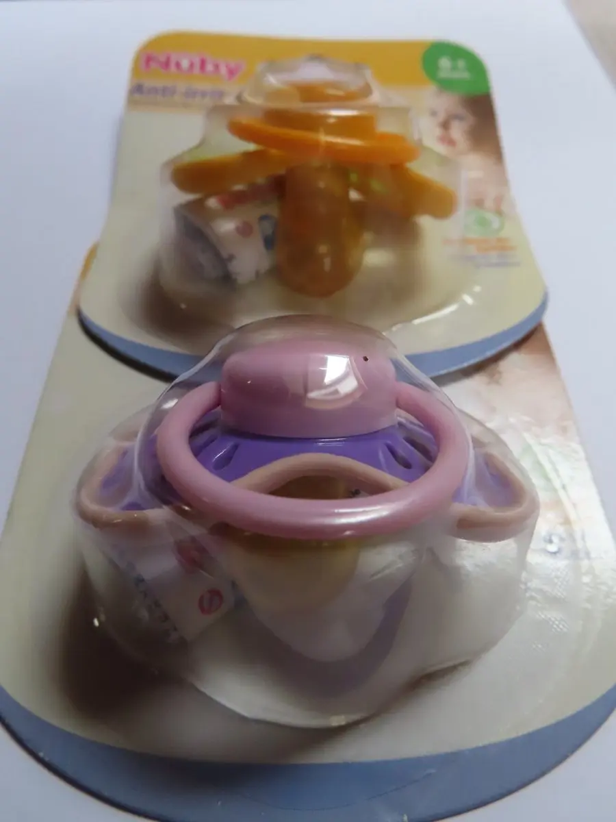 Nûby Fopspeen 2 Pack - 6+ Maanden - Geel/Orange & Lila/Rosa