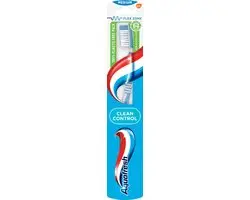 Aquafresh Clean Control Medium Tandenborstel
