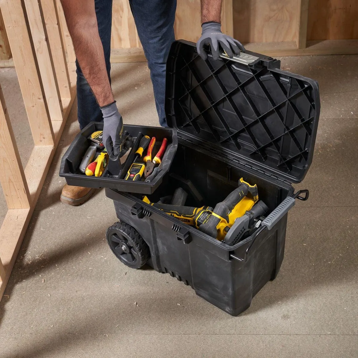 Stanley STST33090-1 Gereedschapskoffer One Touch 52L - Zwart
