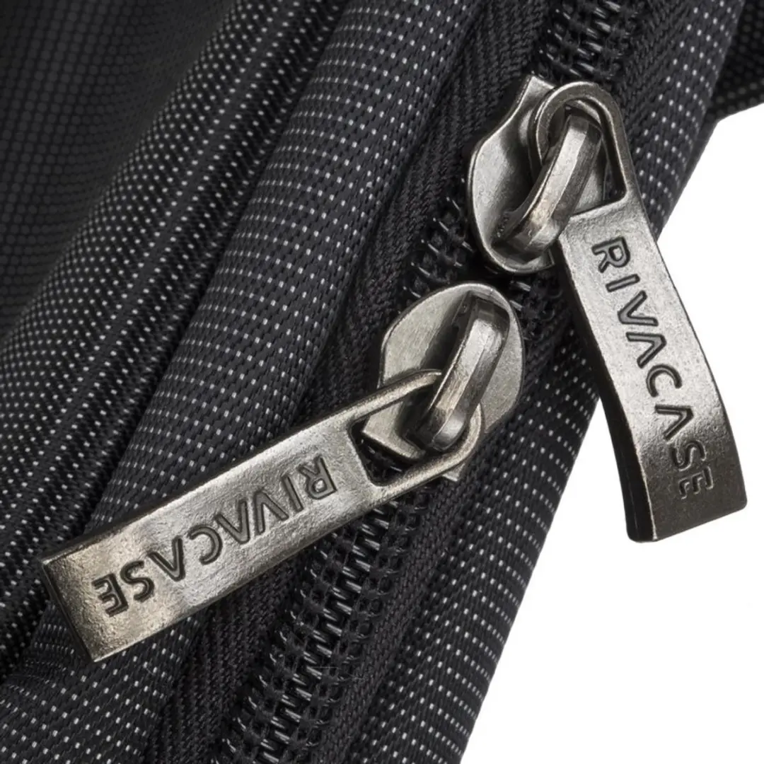 RivaCase 8221 Laptoptas - 13.3 inch - Zwart