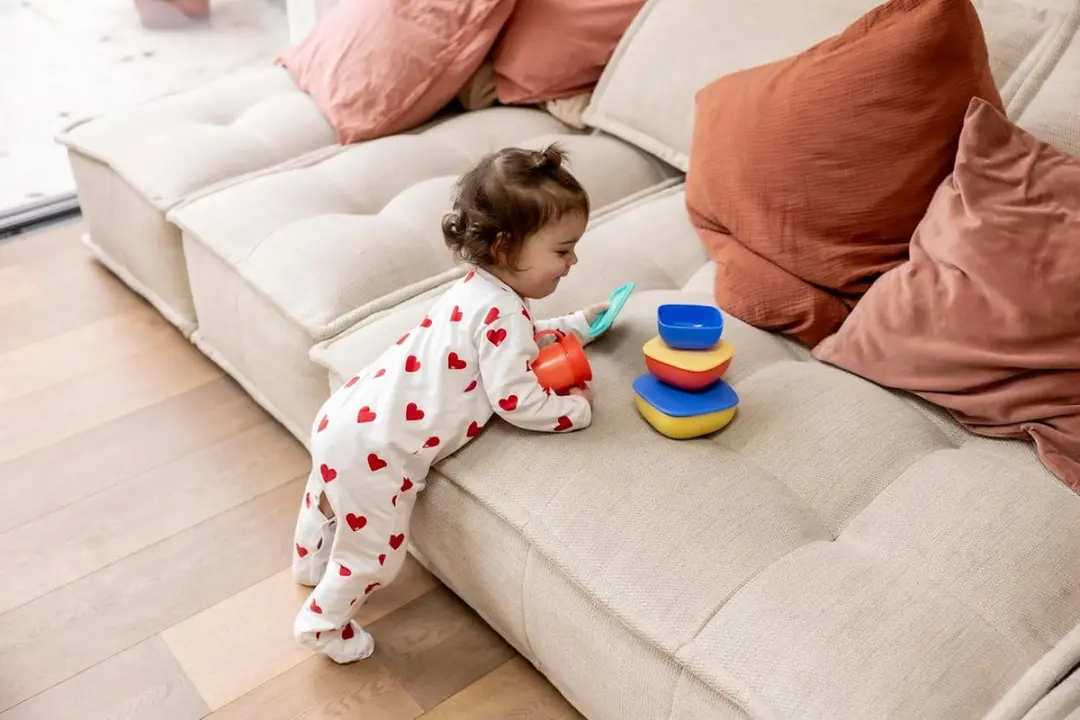 Nûby Stapelbare Bewaardoosjes Set 3 Stuks - 230/350/590ml - Rood/Geel/Blauw