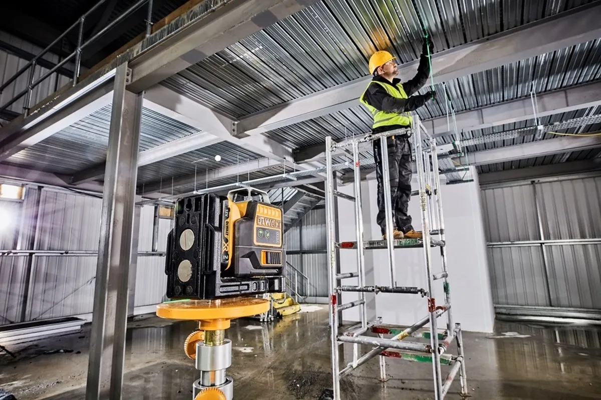 DeWalt DCE0811D1G Kruislijnlaser 360° - 15m - Groen