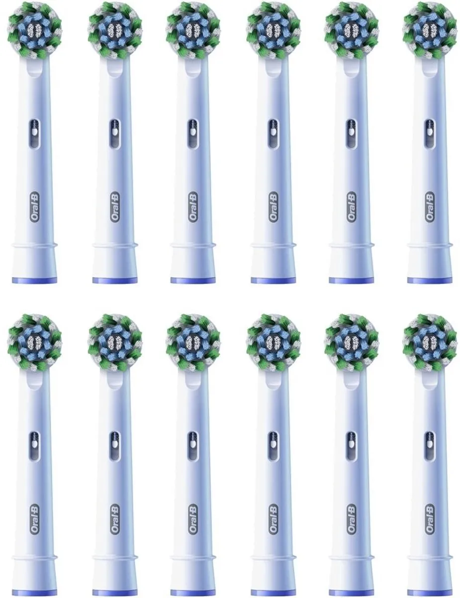 Oral-B Cross Action Opzetborstels 12 Stuks - Wit