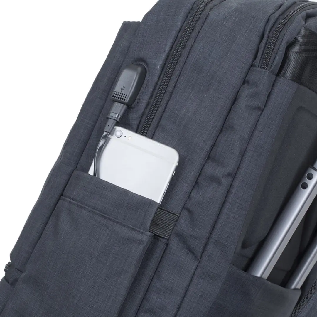 RivaCase 8365 Biscayne Rugzak 25L - 17.3" Laptop - Zwart