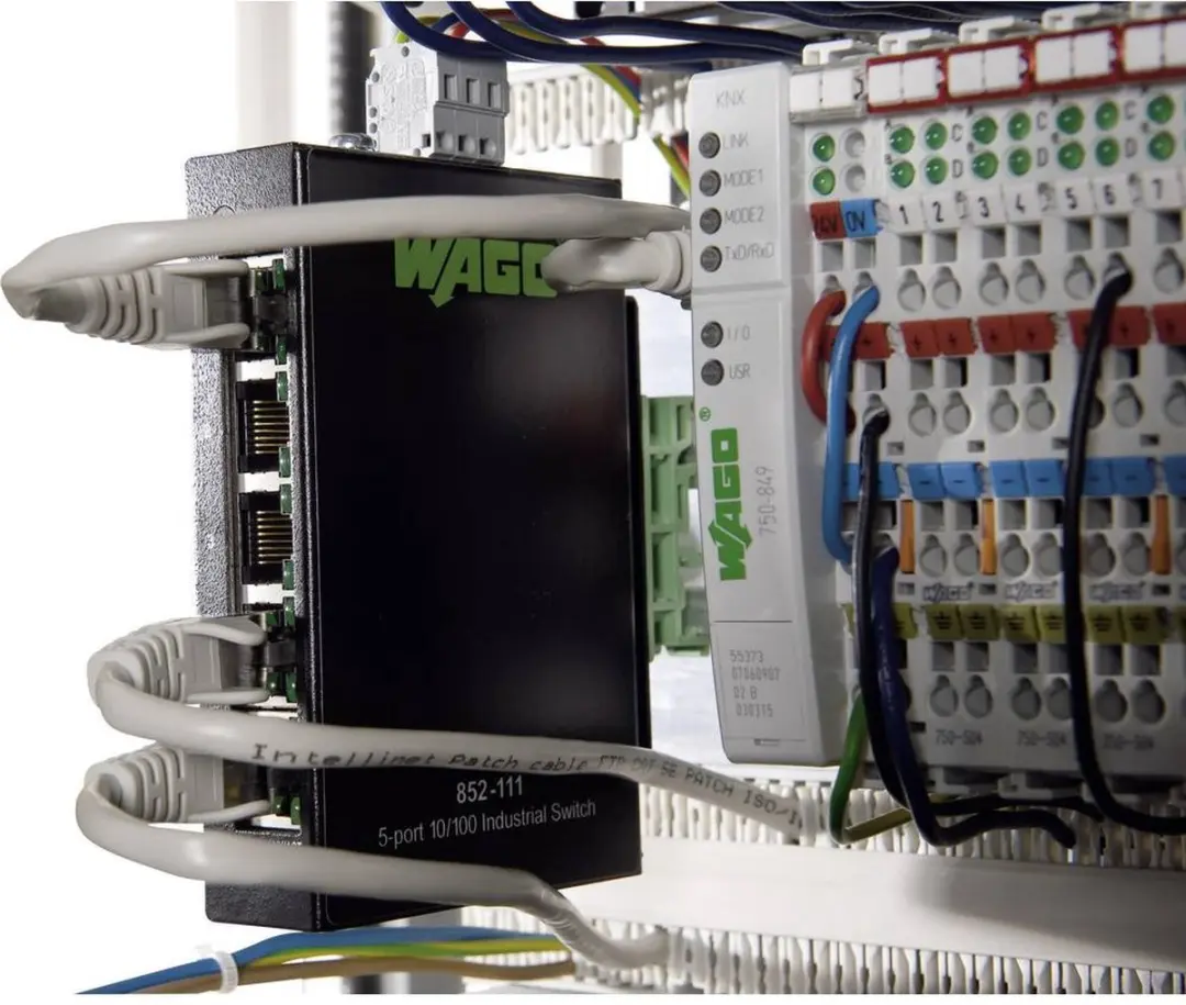 Wago 852-111 Fast Ethernet Switch - Zwart