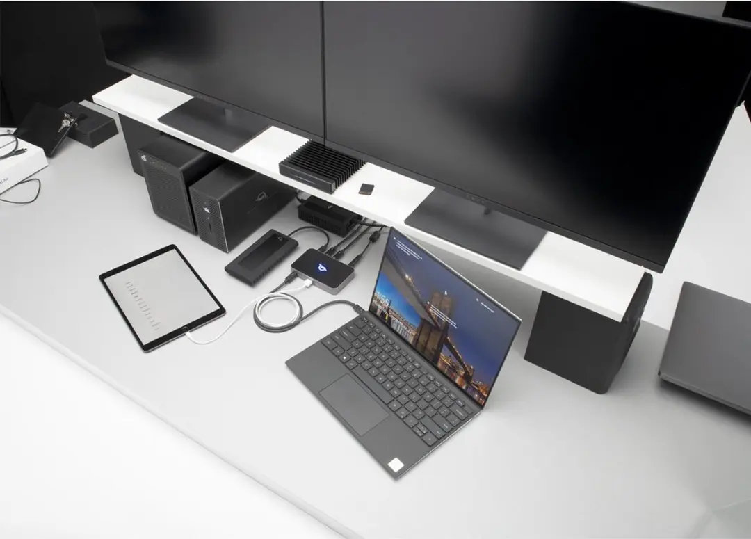 OWC Thunderbolt 4 Hub OWCTB4HUB5P - 4x Thunderbolt/USB-C + USB-A 60W - Zwart - afbeelding 6 van 6