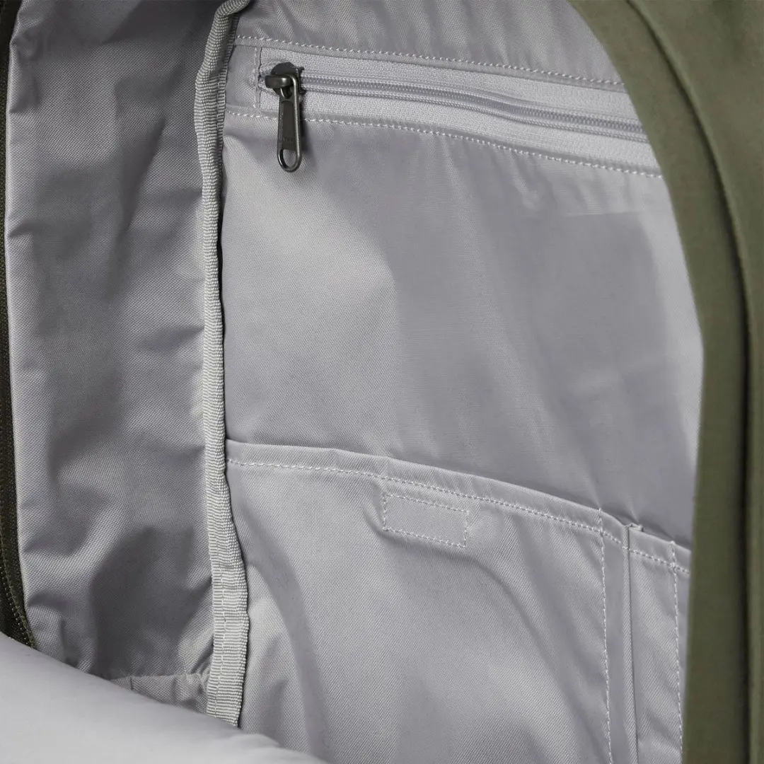 Helly Hansen Sentrum Backpack 16L Rugzak - 5 Vakken - 16" Laptop