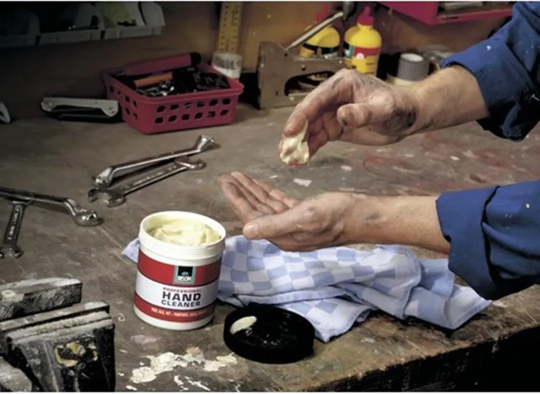 Bison Handreiniger met Scrub 500ml