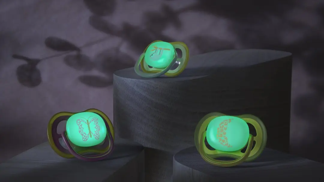 Philips Avent Ultra Air Night Fopspeen Glow-in-the-dark - 2 Stuks - Geel/Paars - afbeelding 6 van 6