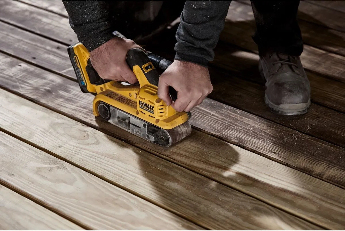 DeWalt DCW220P2 Accu Bandschuurmachine 18V 5.0Ah