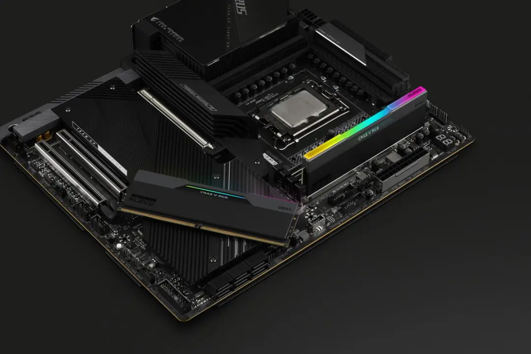 Integral KLEVV CRAS V RGB DDR5 6000MHz 32GB (2x16GB) - CL30-36-36-76
