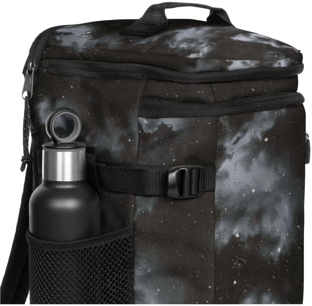 Eastpak Carry Pack Duffel Backpack 30L EK0A5BHJ - 17 inch - Zwart