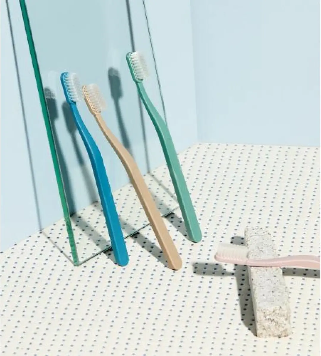 Jordan Tandenborstel Green Clean Medium - 12 Stuks