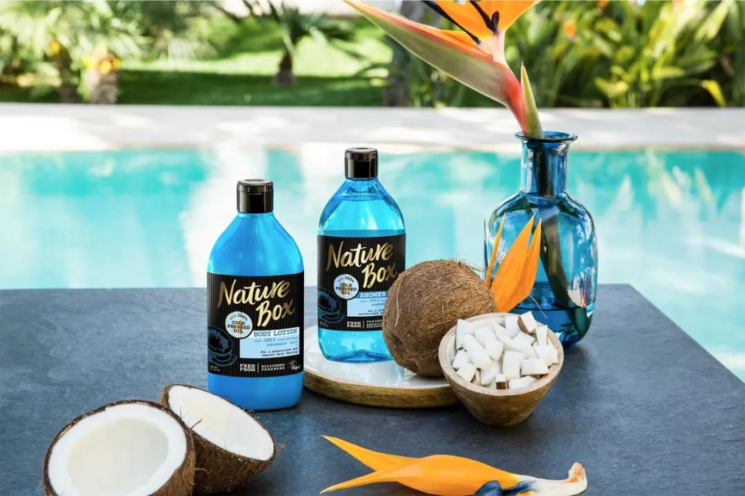 Nature Box Coconut Moisture & Freshness Douchegel - 6x385ml