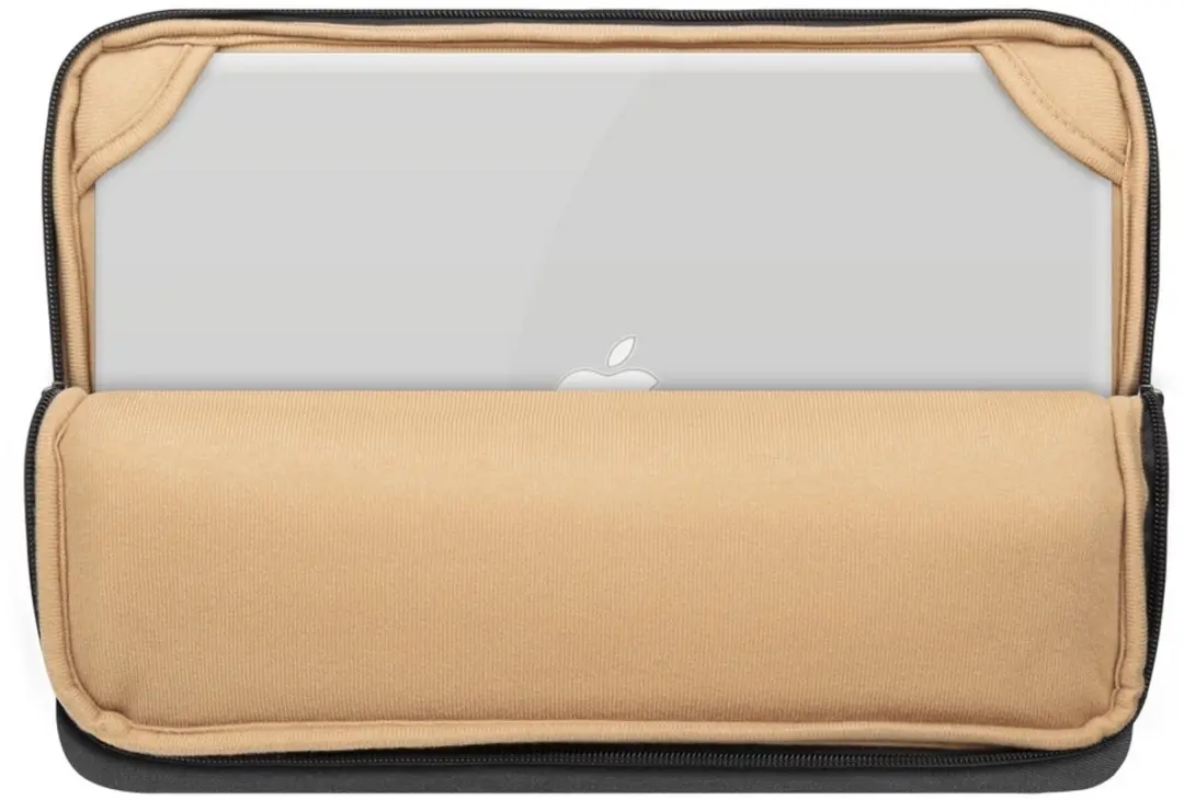 RivaCase Clark 16" Laptophoes - Waterdicht - Zwart