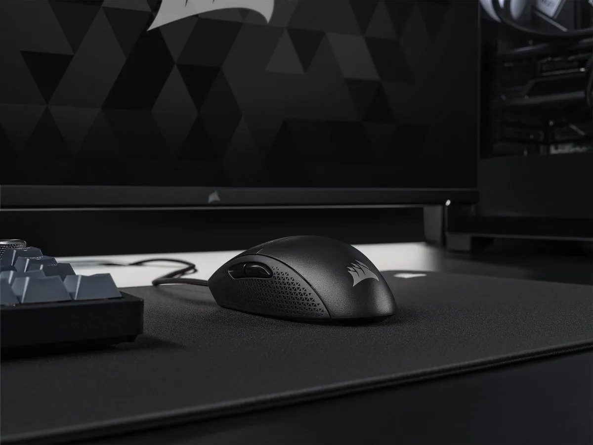 Corsair M55 iCUE Gamingmuis CH-930F000-WW - Zwart