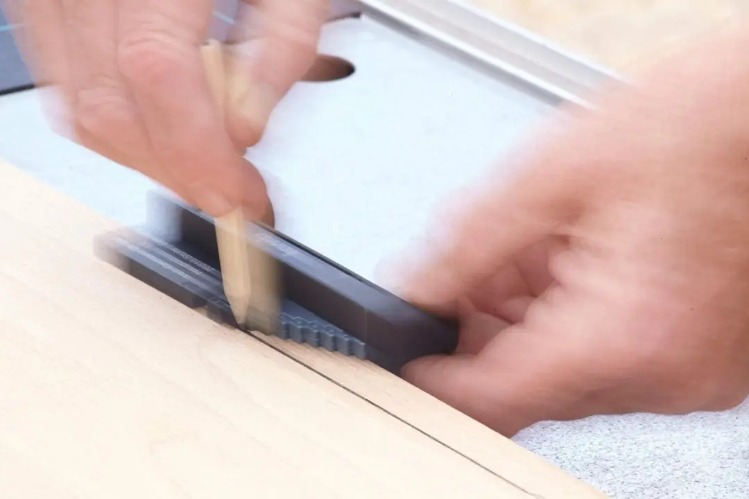 KWB Middenzoeker 757800 - met potlood en magneet