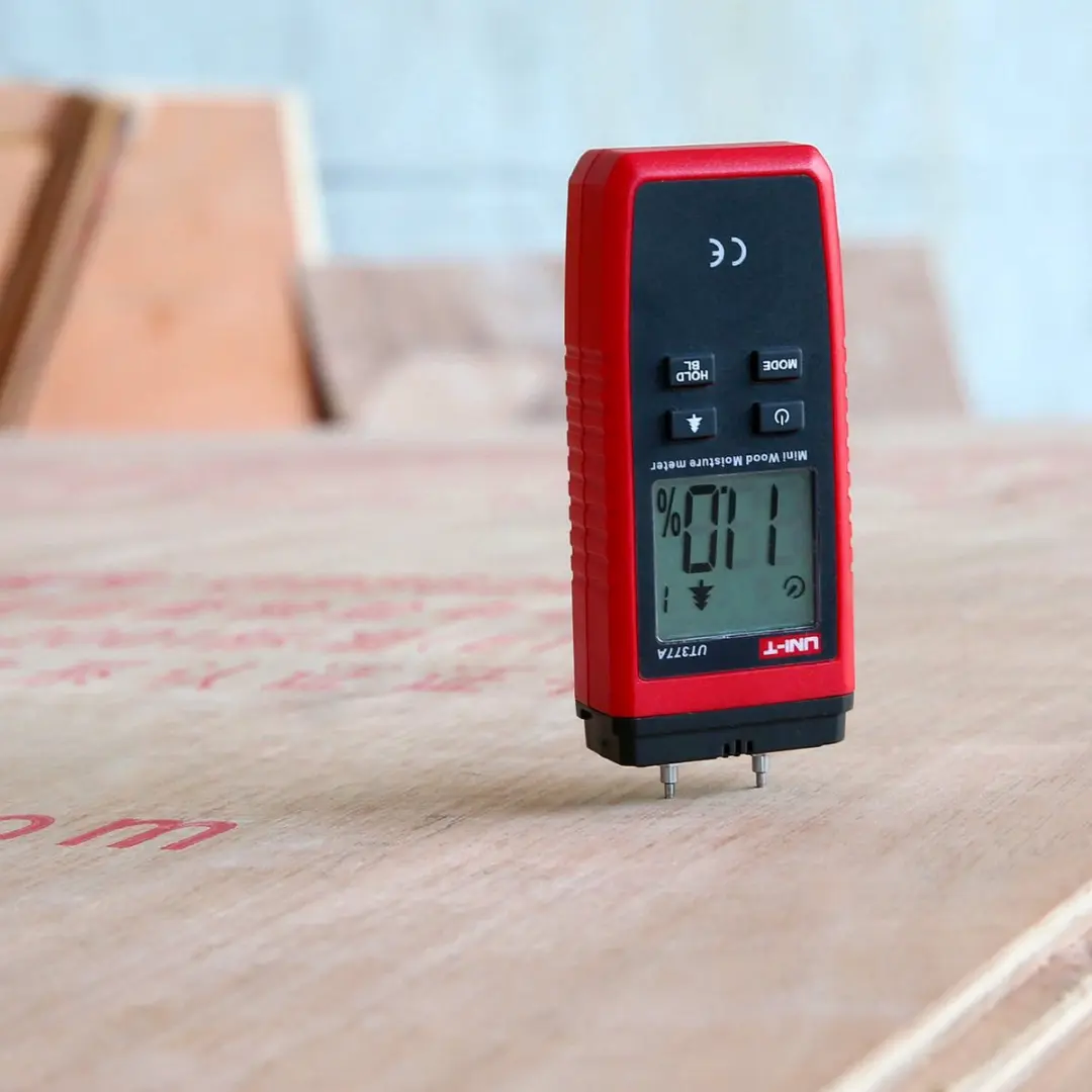 UNI-T UT377A Vochtmeter Hout - 2% tot 40% - Rood/Zwart