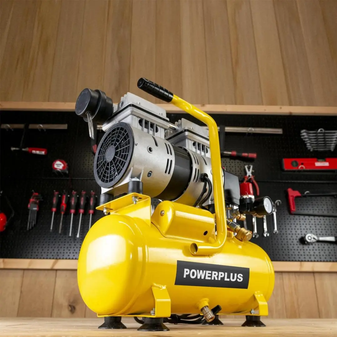 Powerplus POWX17230S Olievrije Compressor 550W 6L