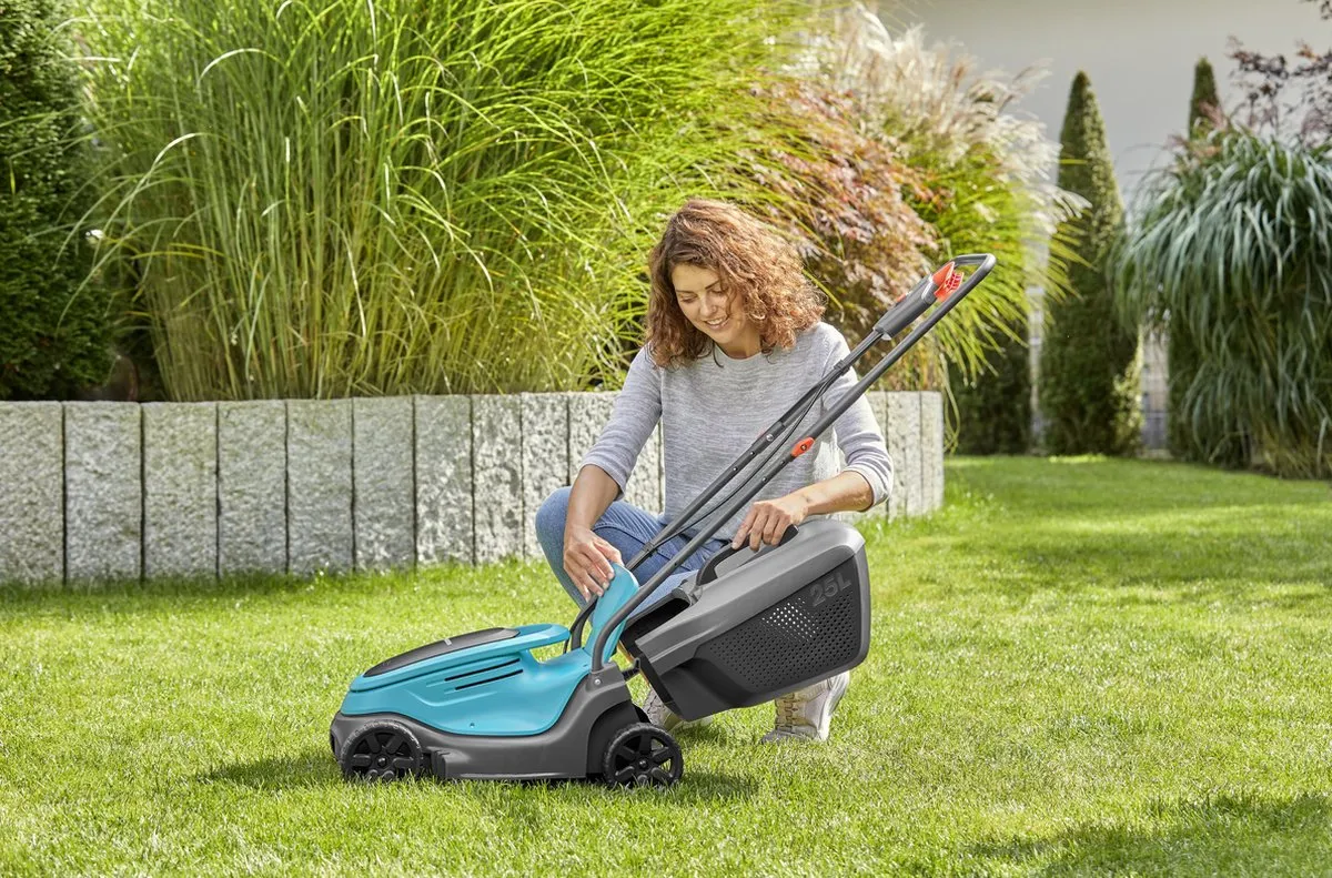 Gardena PowerMax 30/18V Grasmaaier - 30cm Snijbreedte - 25L Opvangbak
