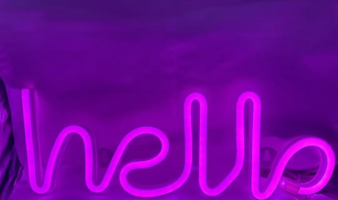 Impuls LED Hello Neon Wandlamp