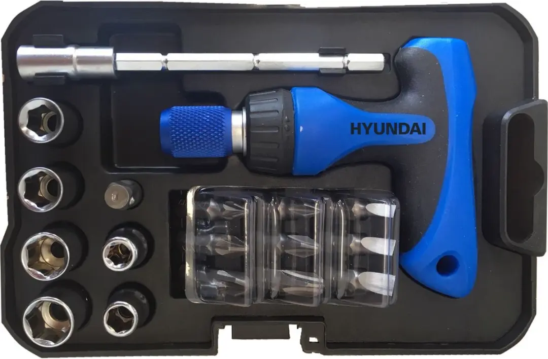 Hyundai Dop- en bitsset 18-delig 65315 - Blauw/Zwart