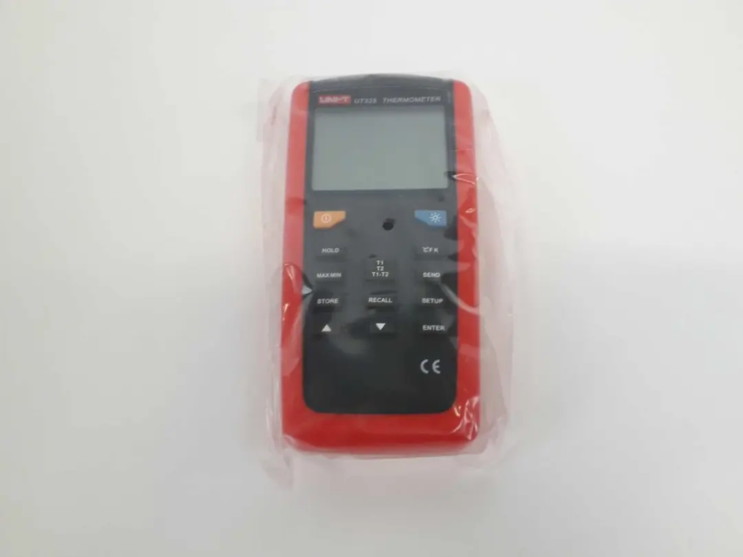 UNI-T UT325 Digitale Temperatuurmeter - 2 Kanalen - Wit