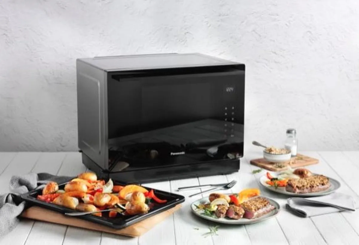 Panasonic NN-CS88LBEPG Combi-Magnetron - 31L - 1000W - Zwart - afbeelding 6 van 6