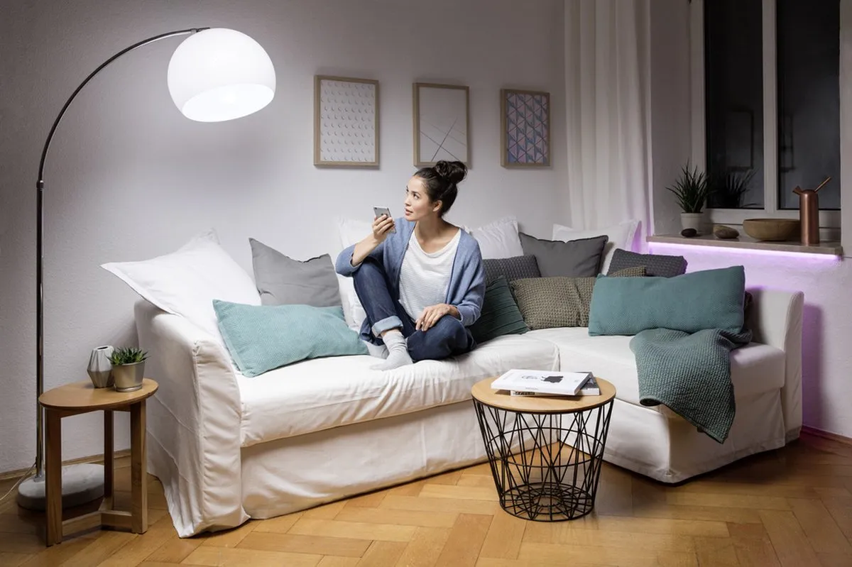 LEDVANCE SMART+ Classic RGBW E27 - 9W - afbeelding 6 van 6