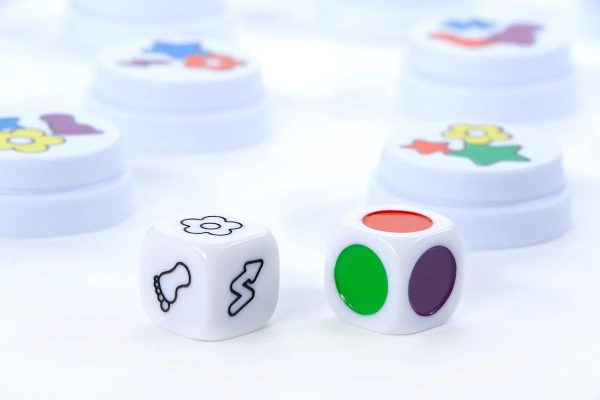 999 Games Klik! Reactiespel - 40 Schijven - 2-6 Spelers - afbeelding 6 van 6