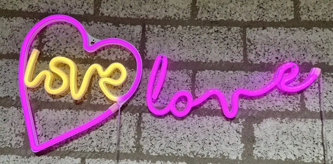 Impuls LED Hart+Love Neon Set