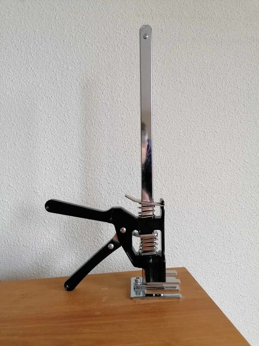 Viking Arm Speciale Voetjes Basisplaat 3mm - Zwart/Staal