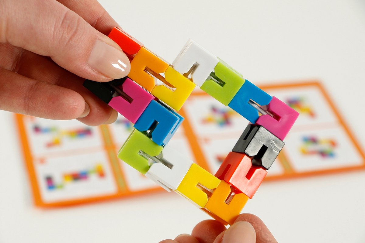 999 Games - Flex Puzzler MAX - Breinbreker - Uitdagende puzzel als fidget toy - Stimuleert het ruimtelijk inzicht - Educatief spel - Fidget Toy - Solo spel - Klein cadeautje