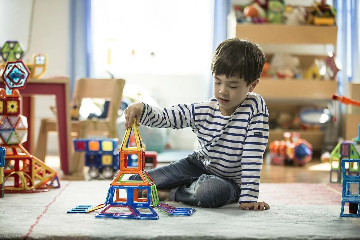 Magformers Triangle Standard Set Magnetische Bouwset 8-delig - Multi