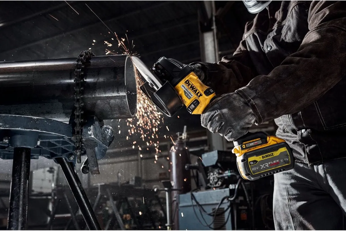 DeWALT DCG440N Accu Haakse Slijper 180mm 54V XR FlexVolt Basic Body