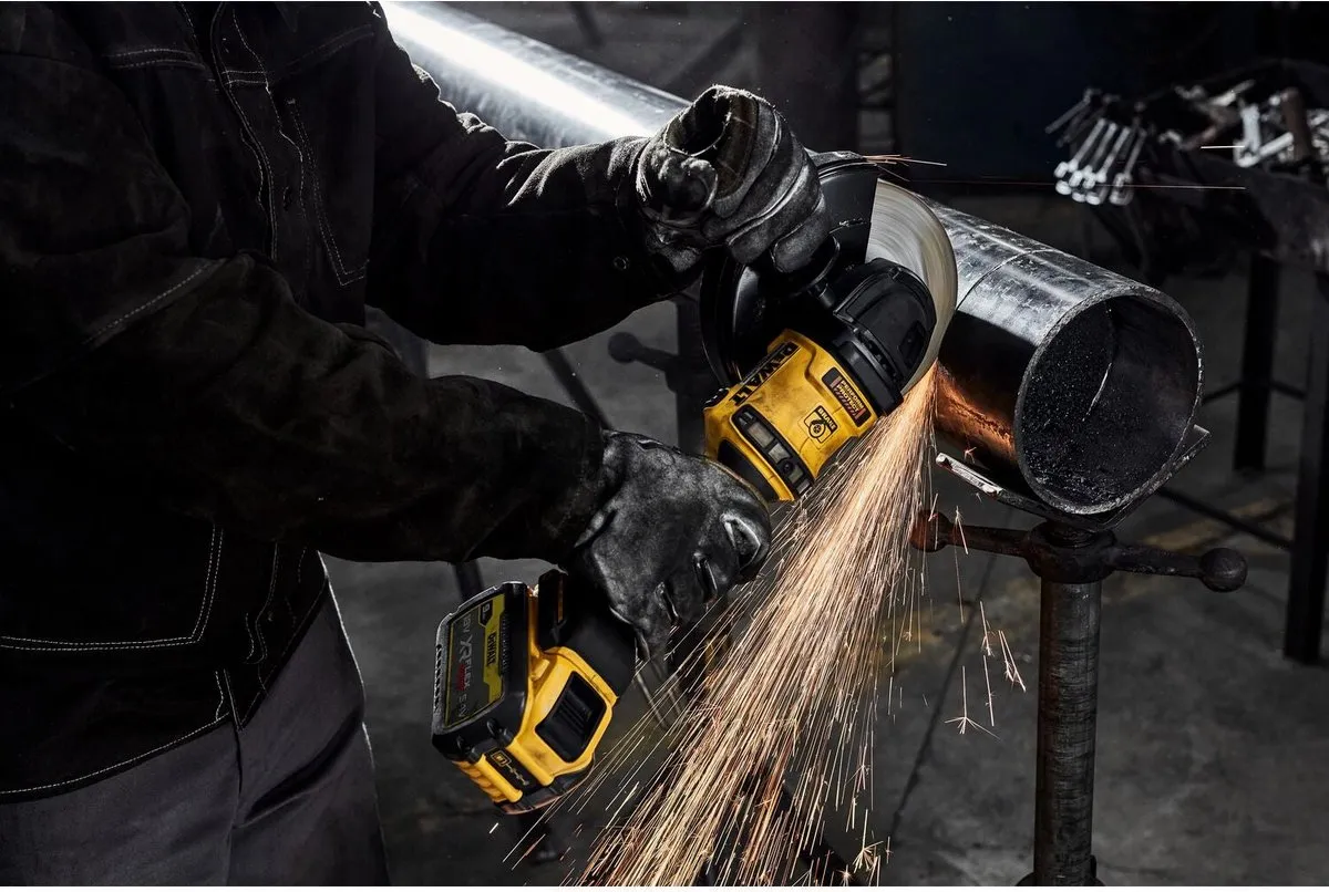 DeWALT DCG440N Accu Haakse Slijper 180mm 54V XR FlexVolt Basic Body