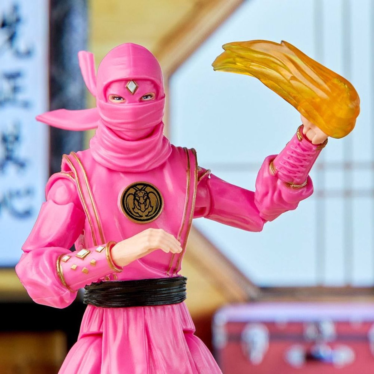 Hasbro Power Rangers Actiefiguur Power Rangers x Cobra Kai Ligtning Collection Morphed Samantha LaRusso Pink Mantis Ranger Multicolours