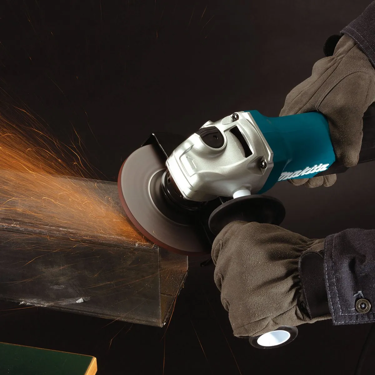 Makita GA5050R Haakse Slijper 1300W - Metaal