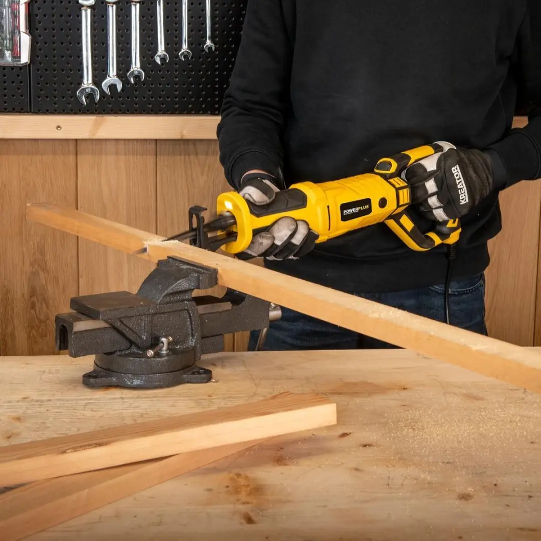 Powerplus POWX03971 Reciprozaag 900W - Metaal/Hout