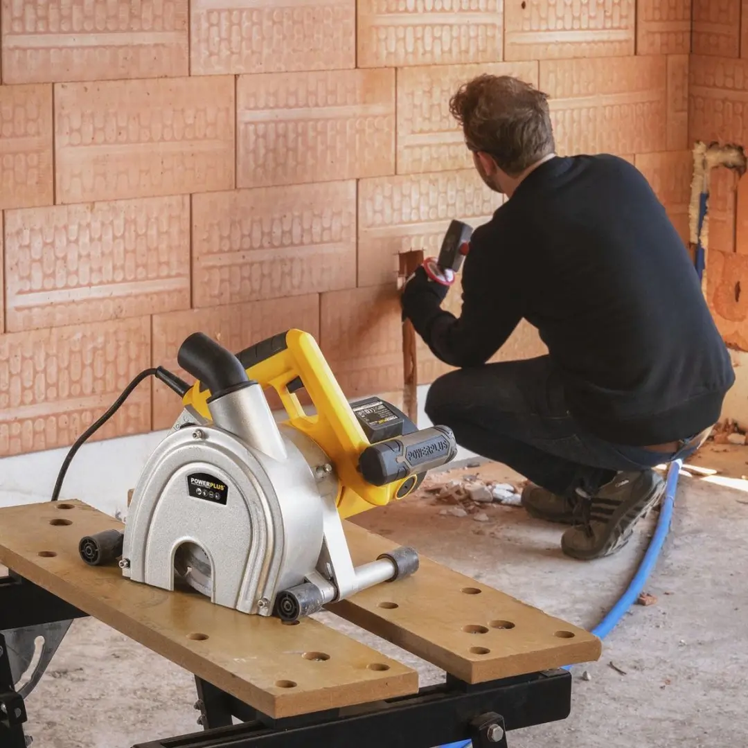 Powerplus POWX0650 Muurfrees 1800W - 2x Ø150mm Geel