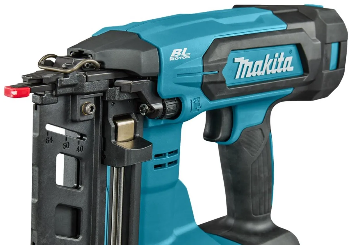 Makita DBN601Z Accu Afwerktacker 18V - 16Ga