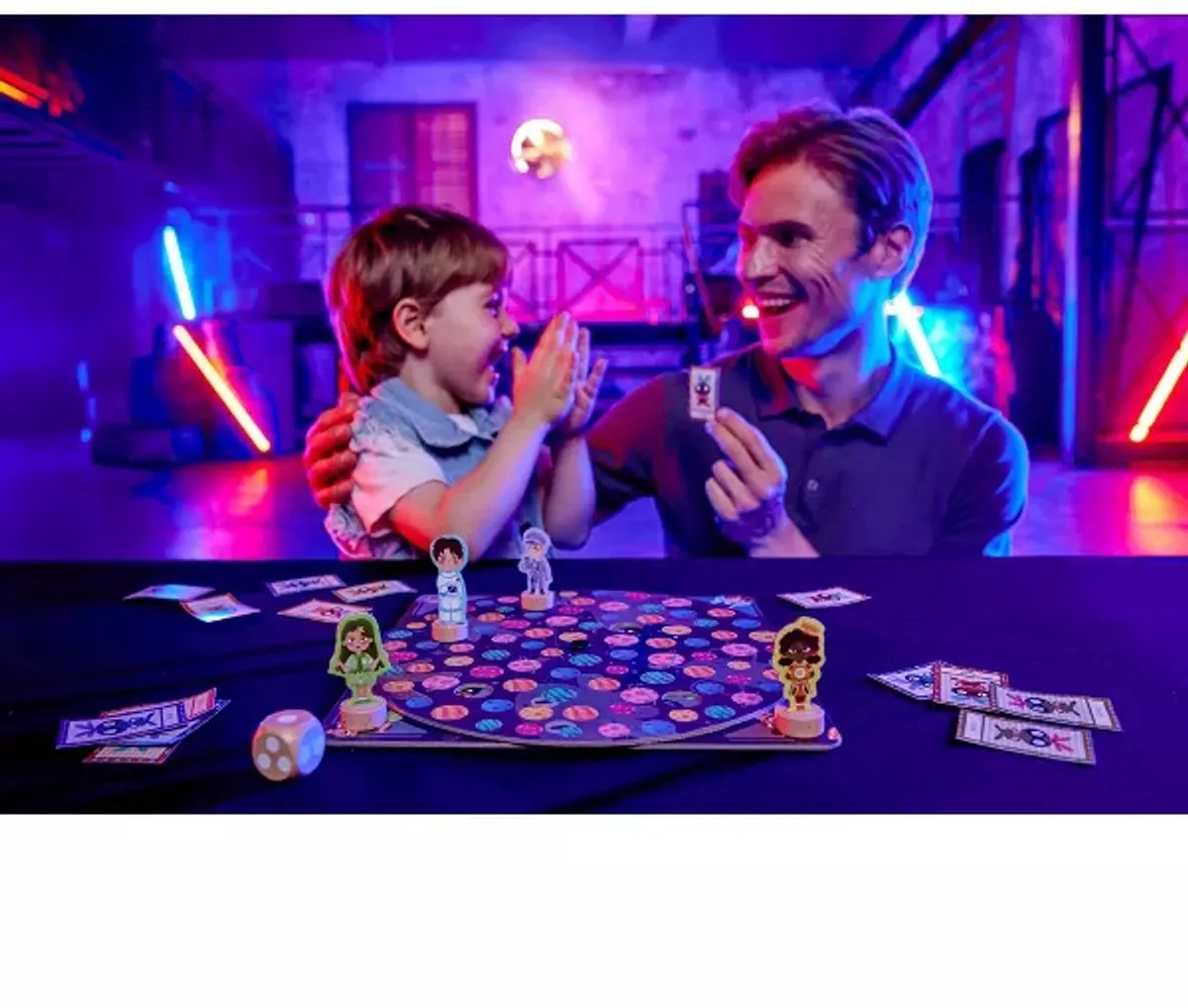 Hape Planetary Pursuit Bordspel 6785 - 4+ jaar
