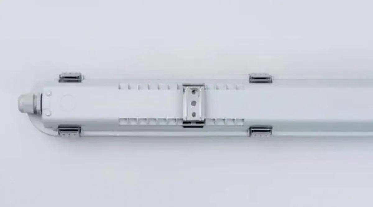 LEDVANCE Waterdichte Montagebalk 18W 2400lm - 120cm - afbeelding 6 van 6