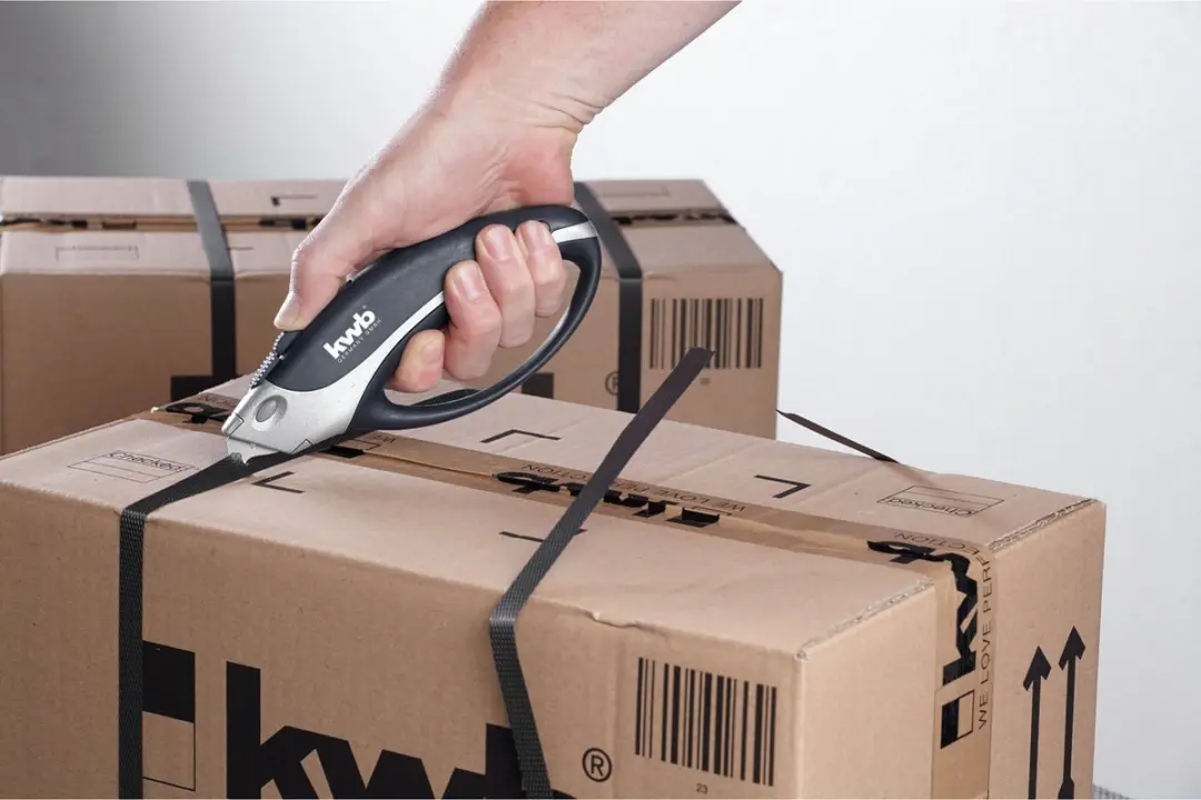 KWB Professioneel Trapeziummes 170mm - Gesloten Handgreep - 2 Reservemesjes